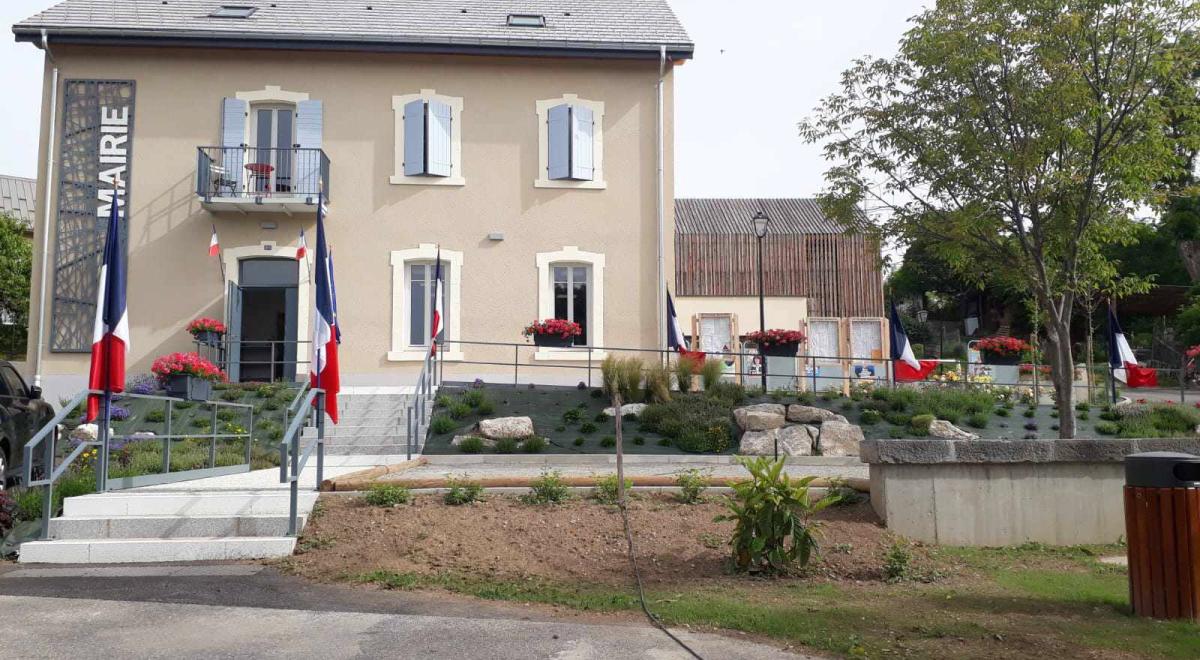 mairie le sauze du lac