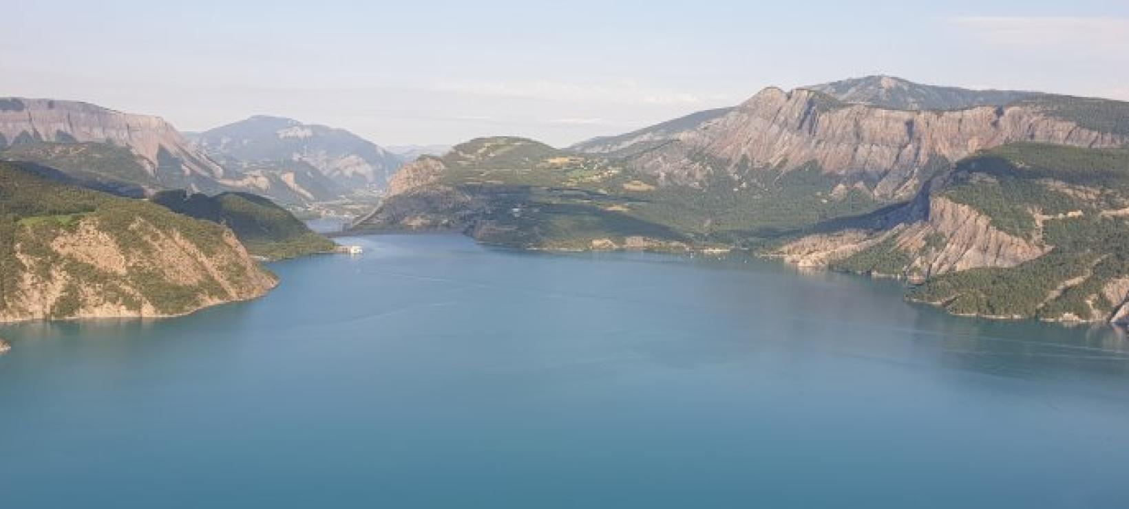 Lac de Serre-Ponçon - Le Sauze du Lac